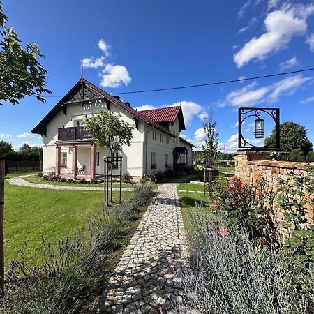 Dworek Wojanow Exterior photo
